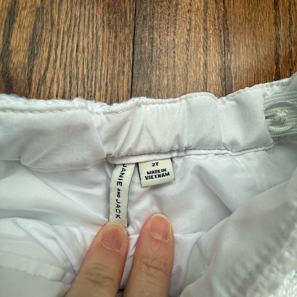 Janie and Jack Tweed Shorts 2T - Picture 8 of 9